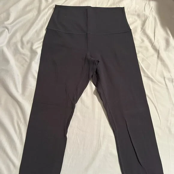 lululemon Align High-Rise Pant 25" - Black Size 8 - Picture 3 of 6